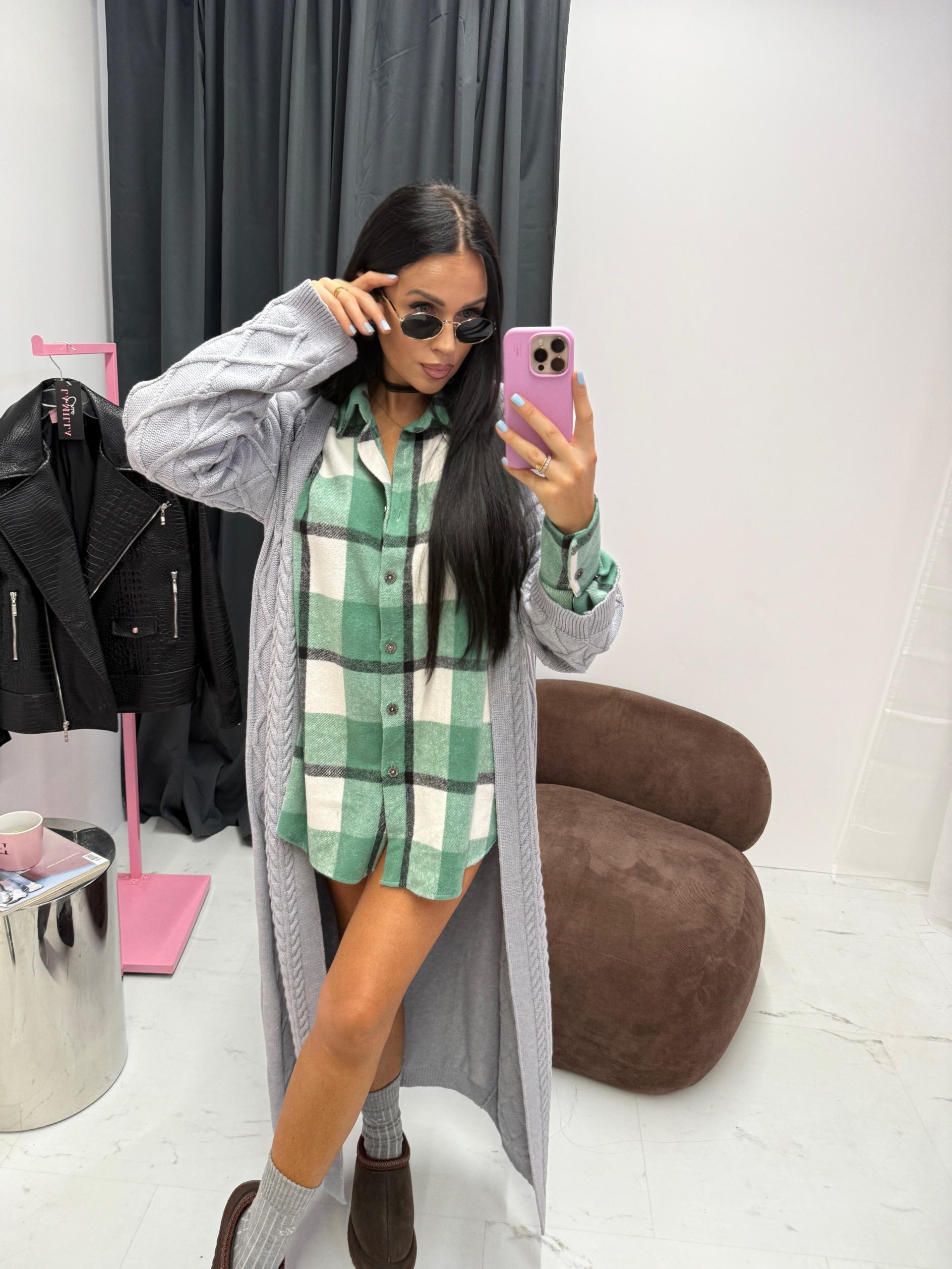 Facetune_10-10-2025-12-57-11