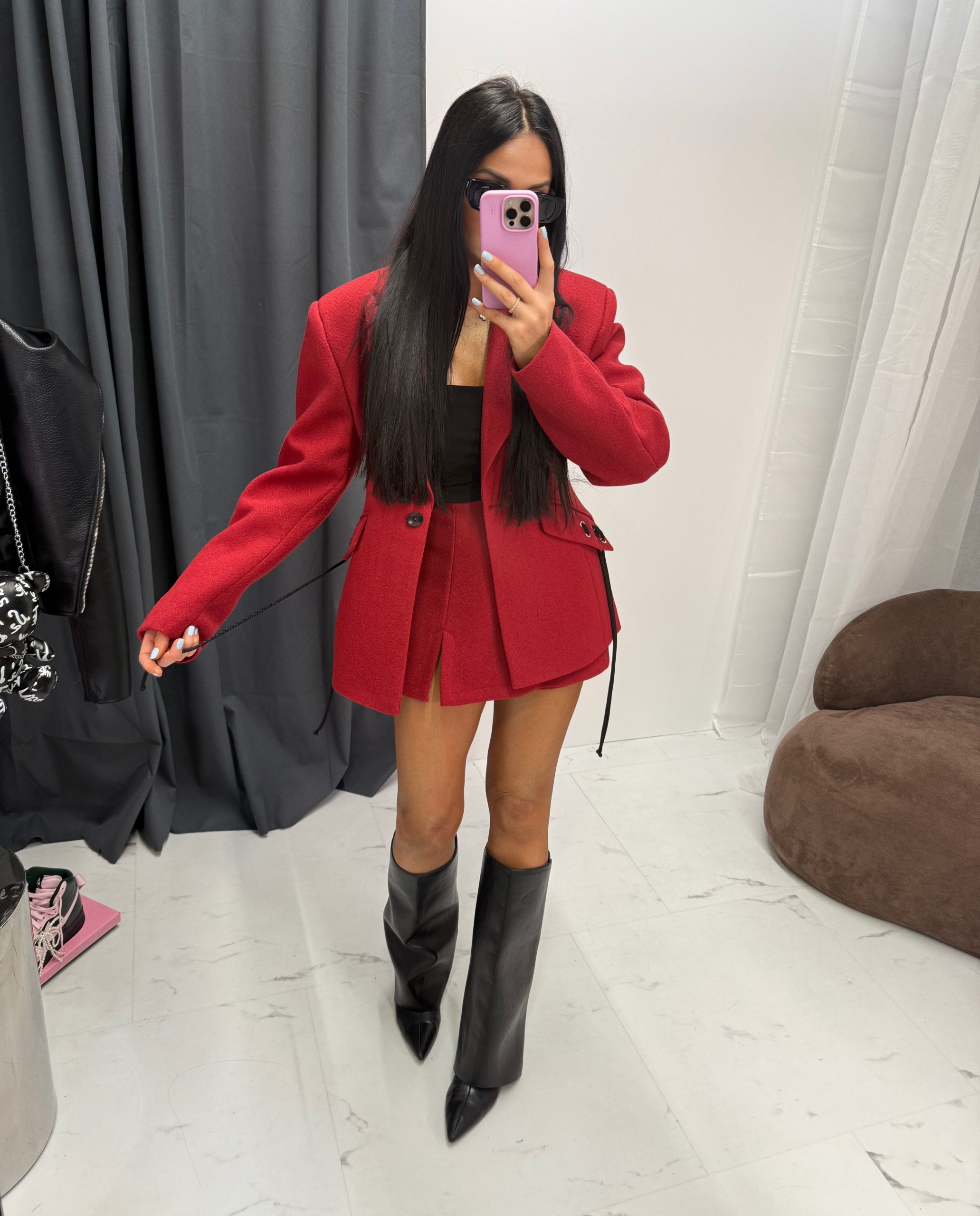 Facetune_22-10-2025-09-11-38