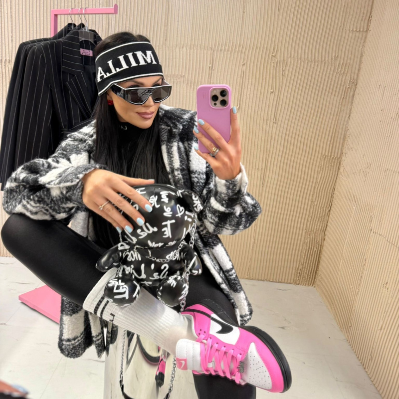 eceaa287-6c01-4303-8872-b3167d3dab23